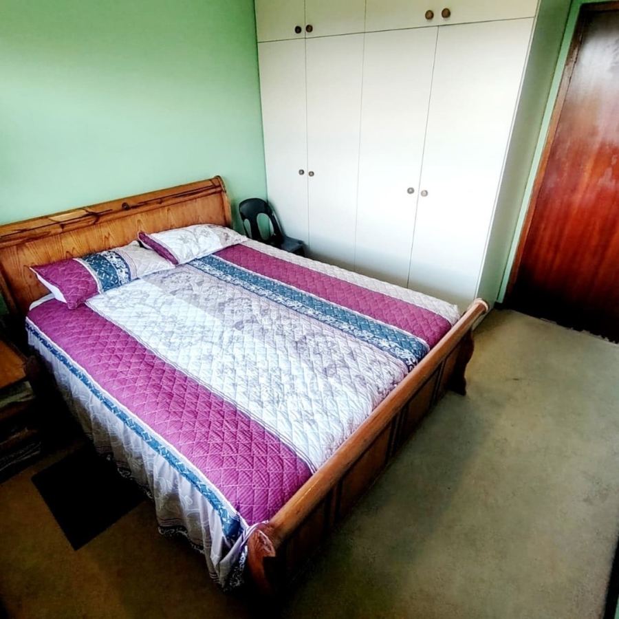 6 Bedroom Property for Sale in Baysville Eastern Cape